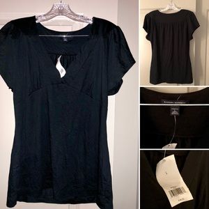 Banana Republic Black, v-neck, short sleeve shirt